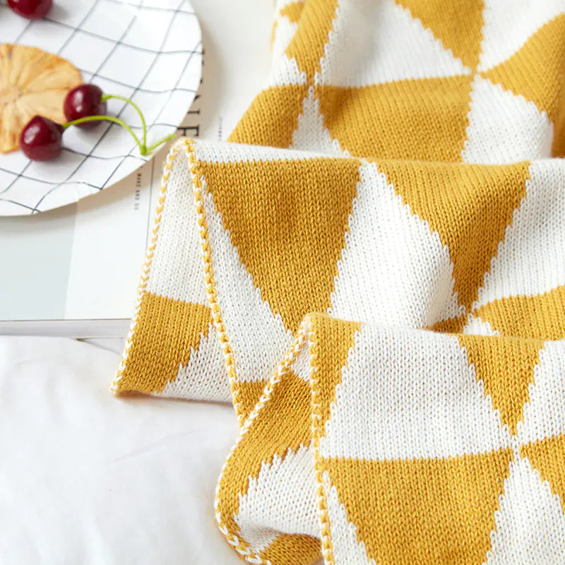 Cotton Knit Double Layer Triangle Blanket for Office